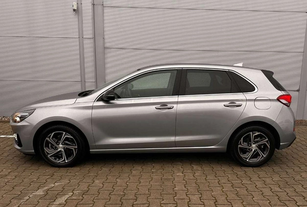 Hyundai I30 cena 89900 przebieg: 16200, rok produkcji 2023 z Tłuszcz małe 121